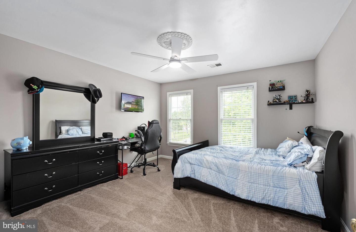 13507 FOX CHASE LN, SPOTSYLVANIA, Virginia 22553, 4 Bedrooms Bedrooms, ,3 BathroomsBathrooms,Residential,For sale,13507 FOX CHASE LN,VASP2033622 MLS # VASP2033622