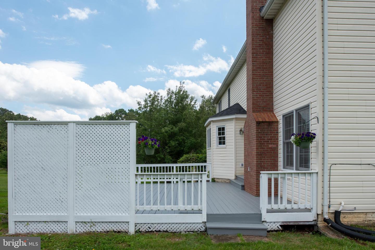 13507 FOX CHASE LN, SPOTSYLVANIA, Virginia 22553, 4 Bedrooms Bedrooms, ,3 BathroomsBathrooms,Residential,For sale,13507 FOX CHASE LN,VASP2033622 MLS # VASP2033622