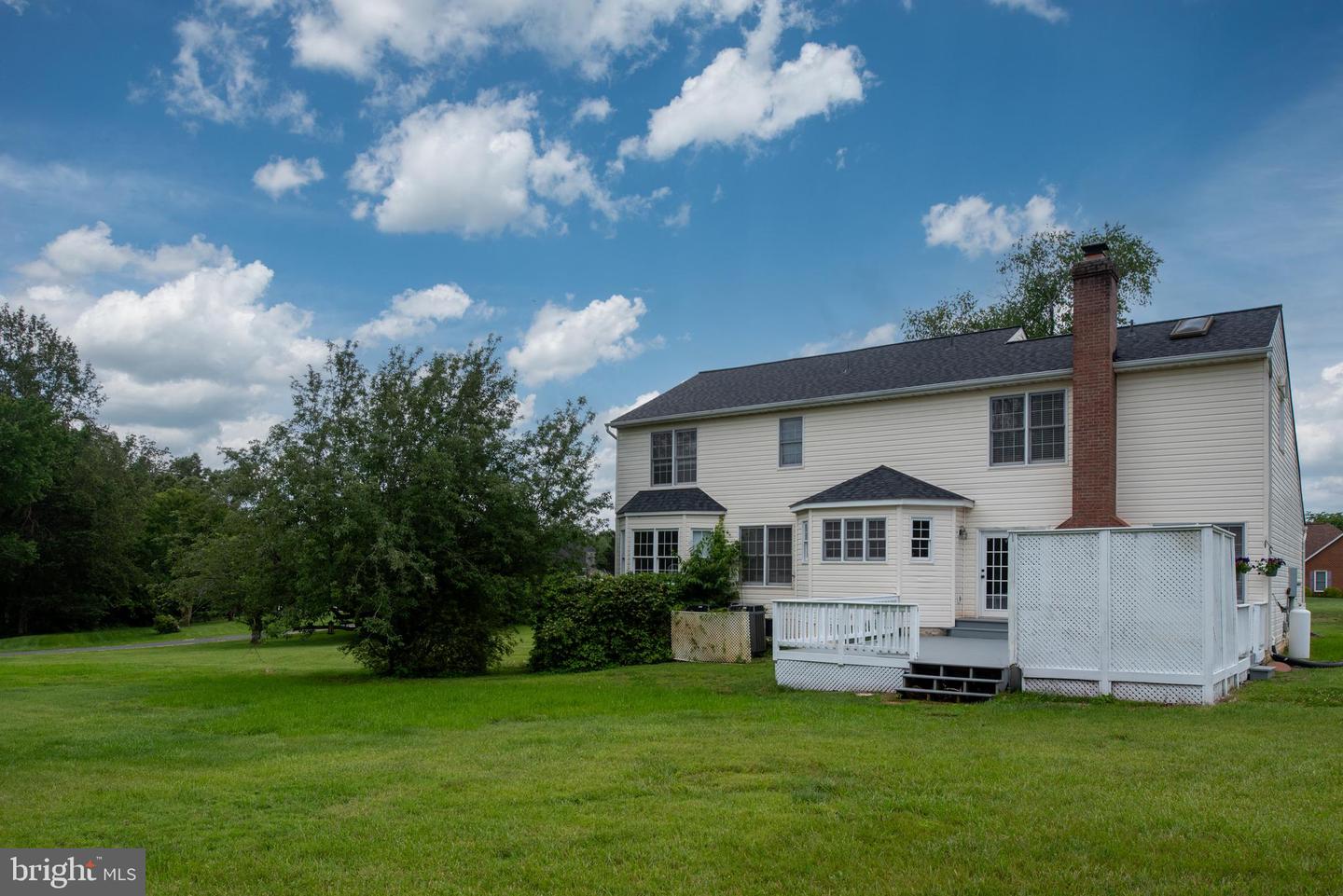13507 FOX CHASE LN, SPOTSYLVANIA, Virginia 22553, 4 Bedrooms Bedrooms, ,3 BathroomsBathrooms,Residential,For sale,13507 FOX CHASE LN,VASP2033622 MLS # VASP2033622