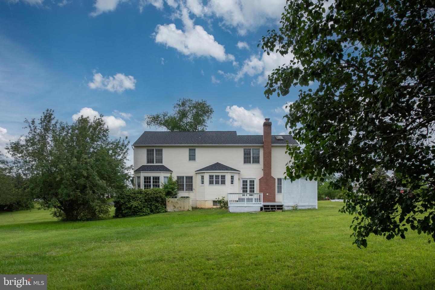 13507 FOX CHASE LN, SPOTSYLVANIA, Virginia 22553, 4 Bedrooms Bedrooms, ,3 BathroomsBathrooms,Residential,For sale,13507 FOX CHASE LN,VASP2033622 MLS # VASP2033622