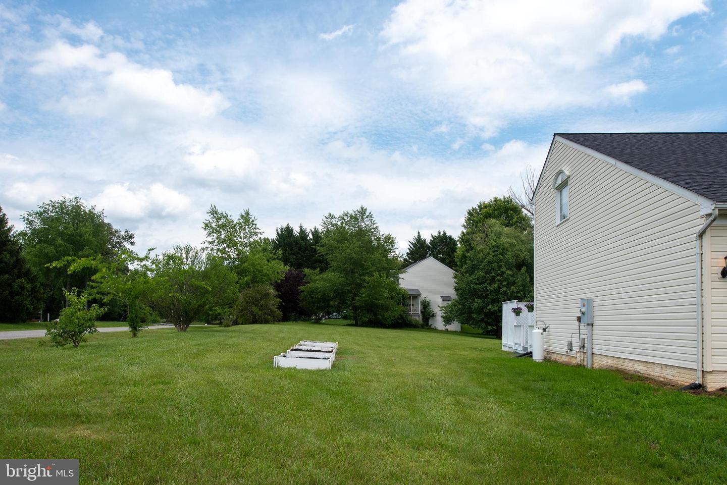 13507 FOX CHASE LN, SPOTSYLVANIA, Virginia 22553, 4 Bedrooms Bedrooms, ,3 BathroomsBathrooms,Residential,For sale,13507 FOX CHASE LN,VASP2033622 MLS # VASP2033622