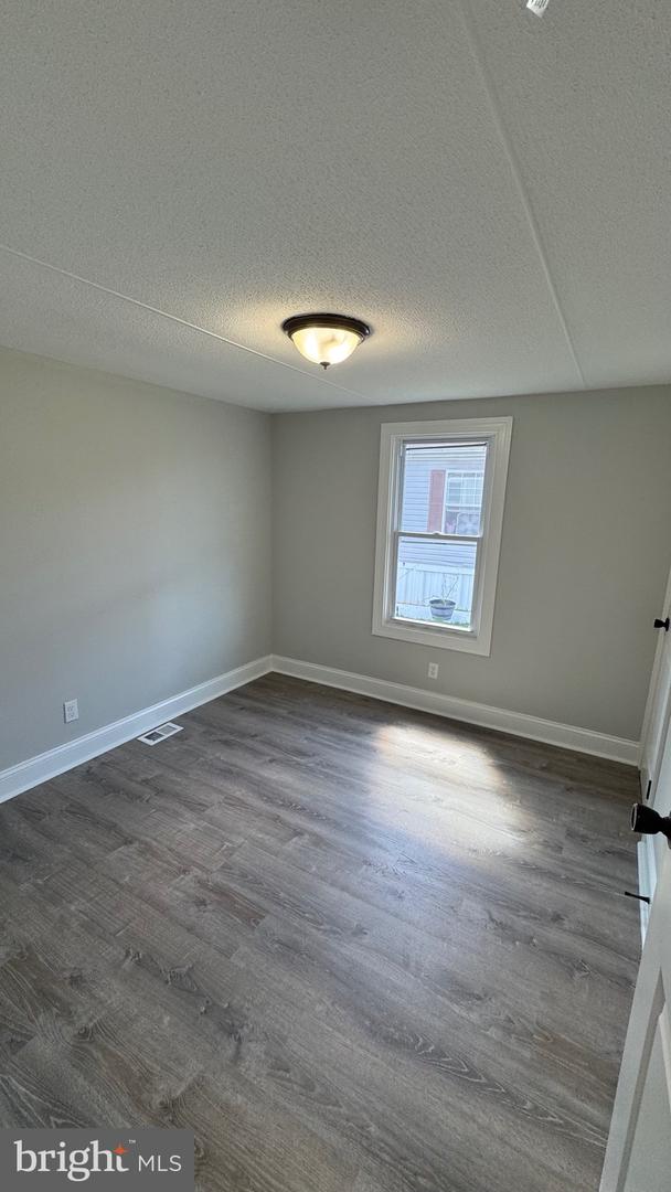 12 SUSAN ST, STAFFORD, Virginia 22556, 3 Bedrooms Bedrooms, ,2 BathroomsBathrooms,Residential,For sale,12 SUSAN ST,VAST2039422 MLS # VAST2039422
