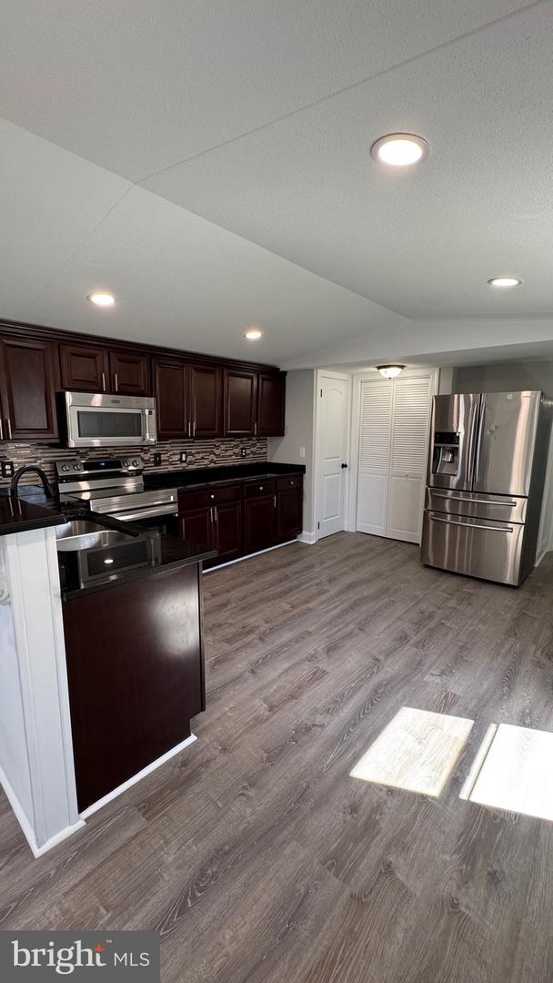 12 SUSAN ST, STAFFORD, Virginia 22556, 3 Bedrooms Bedrooms, ,2 BathroomsBathrooms,Residential,For sale,12 SUSAN ST,VAST2039422 MLS # VAST2039422