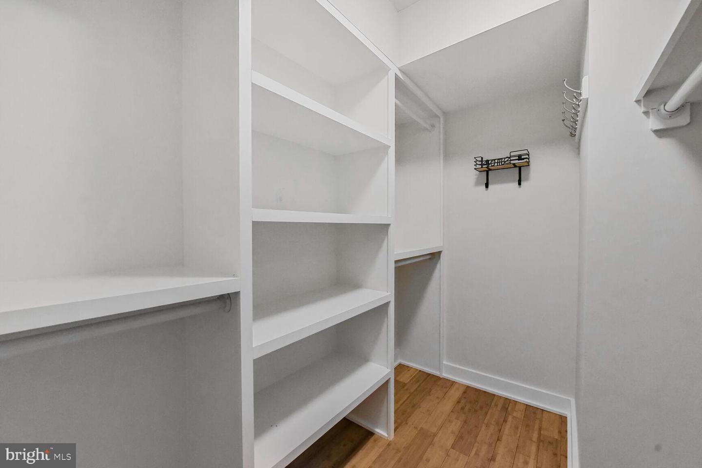 250 S REYNOLDS ST #612, ALEXANDRIA, Virginia 22304, 2 Bedrooms Bedrooms, ,2 BathroomsBathrooms,Residential,For sale,250 S REYNOLDS ST #612,VAAX2043300 MLS # VAAX2043300