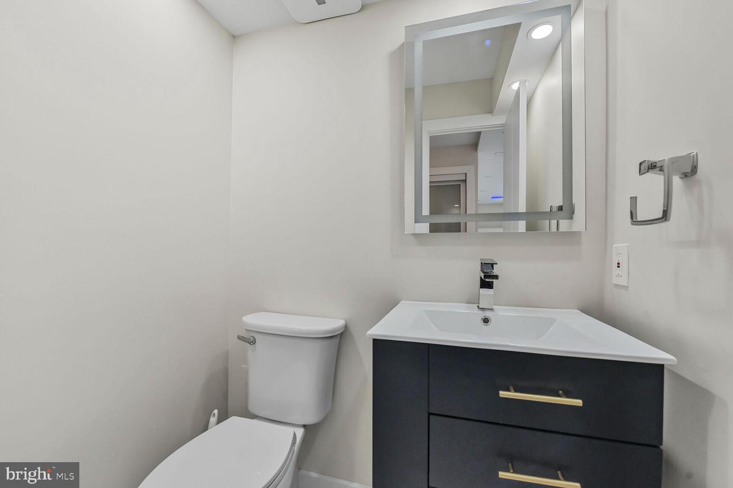 250 S REYNOLDS ST #612, ALEXANDRIA, Virginia 22304, 2 Bedrooms Bedrooms, ,2 BathroomsBathrooms,Residential,For sale,250 S REYNOLDS ST #612,VAAX2043300 MLS # VAAX2043300