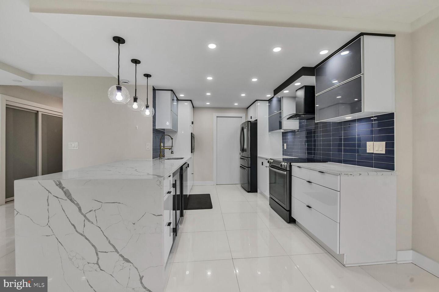 250 S REYNOLDS ST #612, ALEXANDRIA, Virginia 22304, 2 Bedrooms Bedrooms, ,2 BathroomsBathrooms,Residential,For sale,250 S REYNOLDS ST #612,VAAX2043300 MLS # VAAX2043300