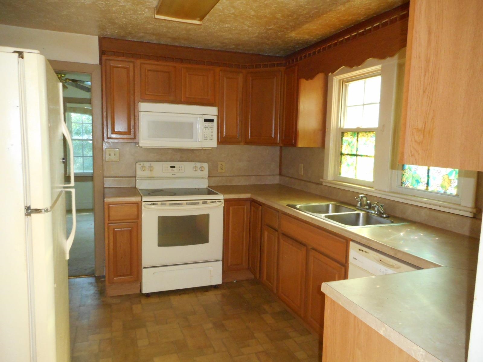 1079 W MAIN ST, STANLEY, Virginia 22851, 3 Bedrooms Bedrooms, ,2 BathroomsBathrooms,Residential,1079 W MAIN ST,665272 MLS # 665272
