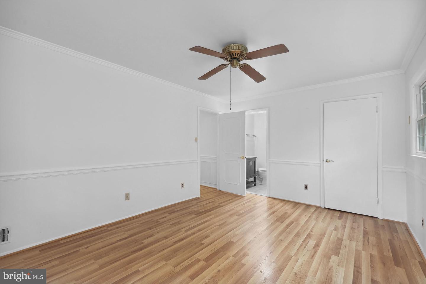 7007 GILLINGS RD, SPRINGFIELD, Virginia 22152, 5 Bedrooms Bedrooms, ,2 BathroomsBathrooms,Residential,For sale,7007 GILLINGS RD,VAFX2236326 MLS # VAFX2236326