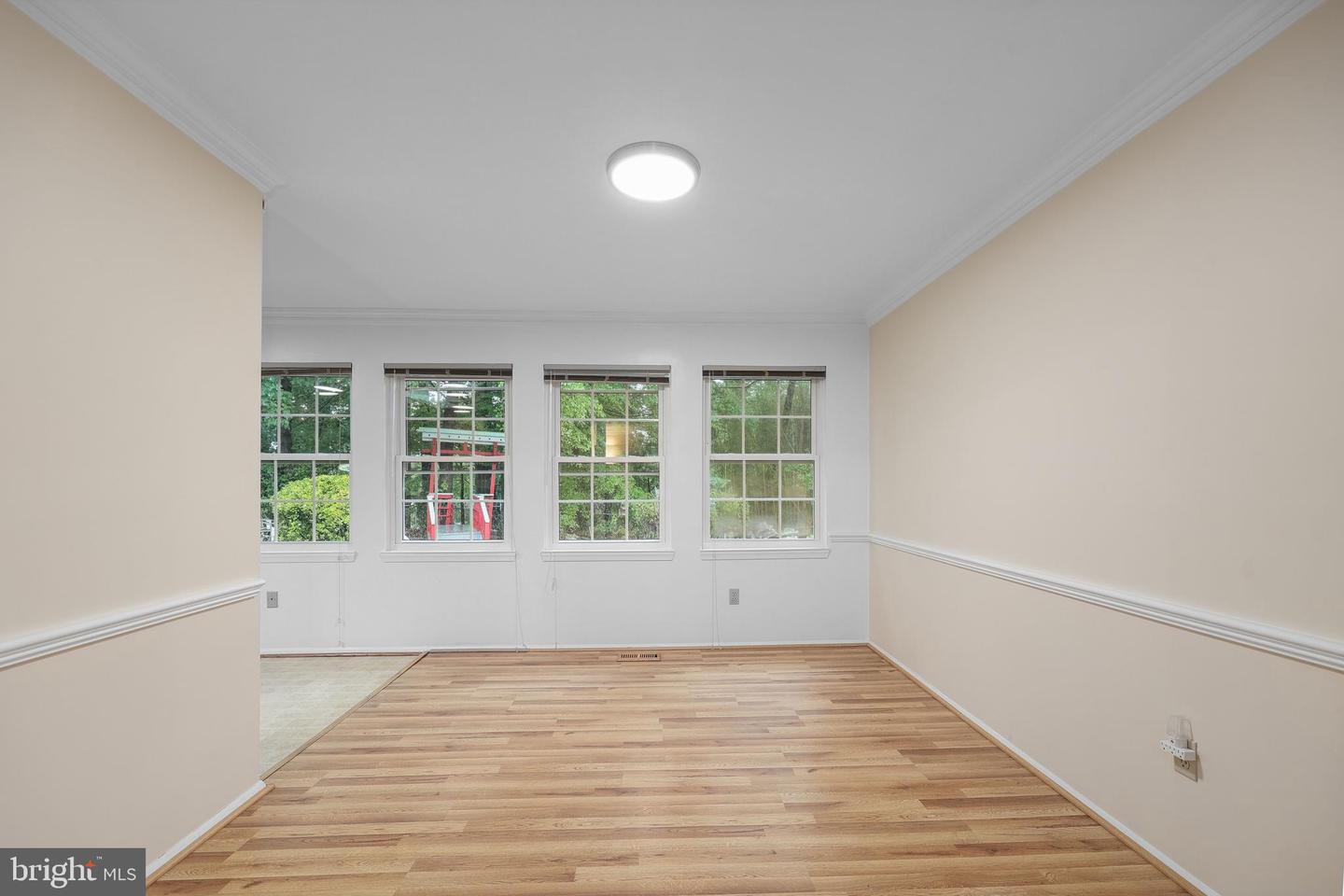 7007 GILLINGS RD, SPRINGFIELD, Virginia 22152, 5 Bedrooms Bedrooms, ,2 BathroomsBathrooms,Residential,For sale,7007 GILLINGS RD,VAFX2236326 MLS # VAFX2236326