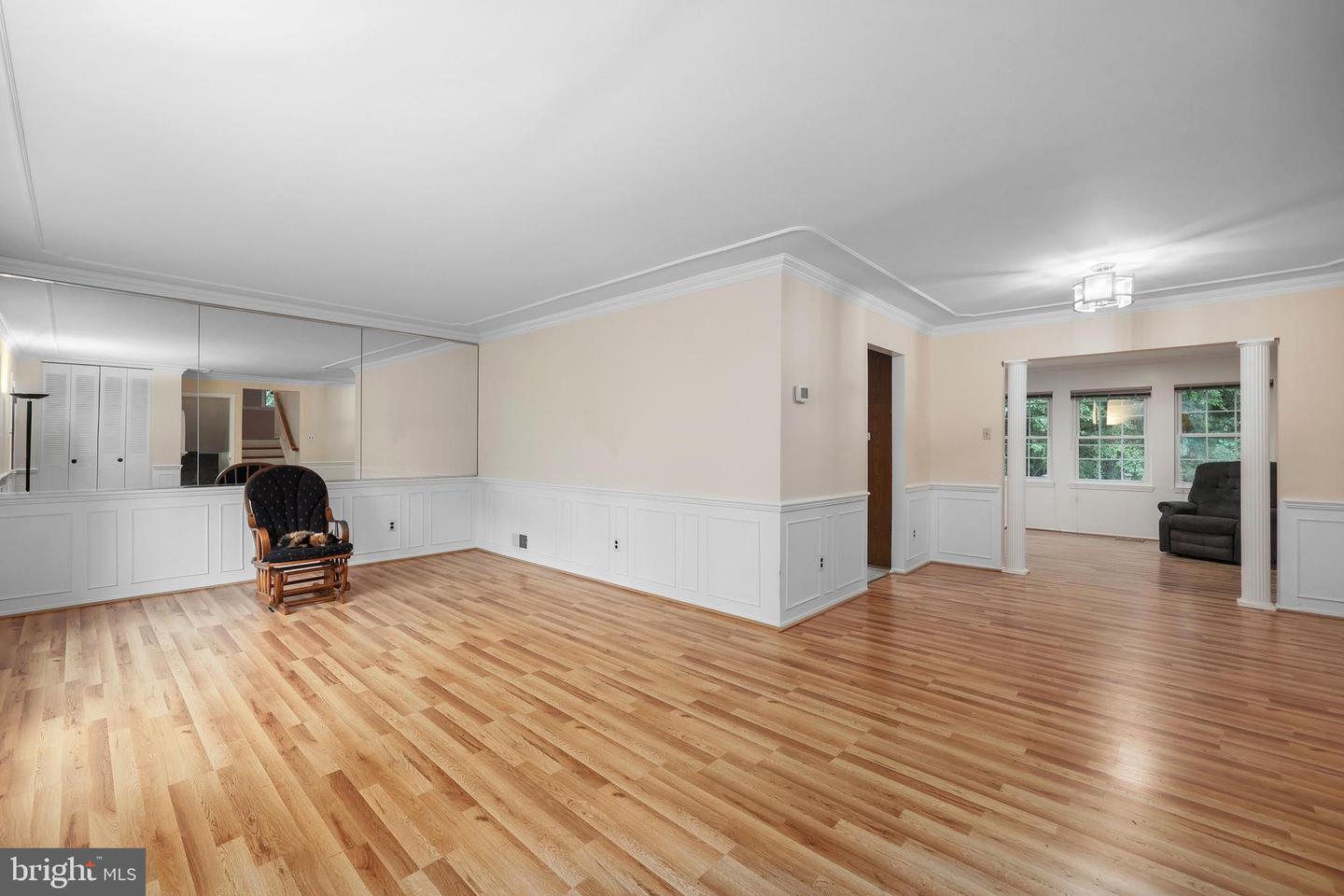 7007 GILLINGS RD, SPRINGFIELD, Virginia 22152, 5 Bedrooms Bedrooms, ,2 BathroomsBathrooms,Residential,For sale,7007 GILLINGS RD,VAFX2236326 MLS # VAFX2236326