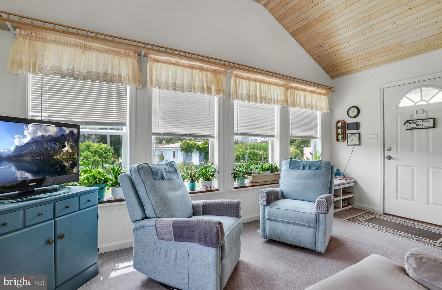 7466 BEEBE RD, CHINCOTEAGUE ISLAND, Virginia 23336, 3 Bedrooms Bedrooms, ,2 BathroomsBathrooms,Residential,For sale,7466 BEEBE RD,VAAC2001868 MLS # VAAC2001868