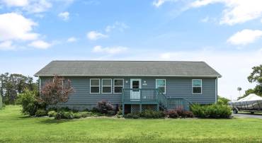 7466 BEEBE RD, CHINCOTEAGUE ISLAND, Virginia 23336, 3 Bedrooms Bedrooms, ,2 BathroomsBathrooms,Residential,For sale,7466 BEEBE RD,VAAC2001868 MLS # VAAC2001868