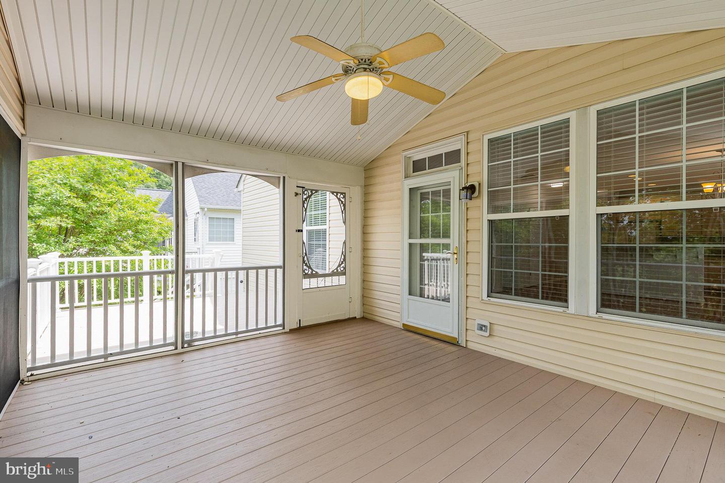 3839 MULBERRY POINT CT, DUMFRIES, Virginia 22025, 4 Bedrooms Bedrooms, 7 Rooms Rooms,3 BathroomsBathrooms,Residential,For sale,3839 MULBERRY POINT CT,VAPW2095490 MLS # VAPW2095490