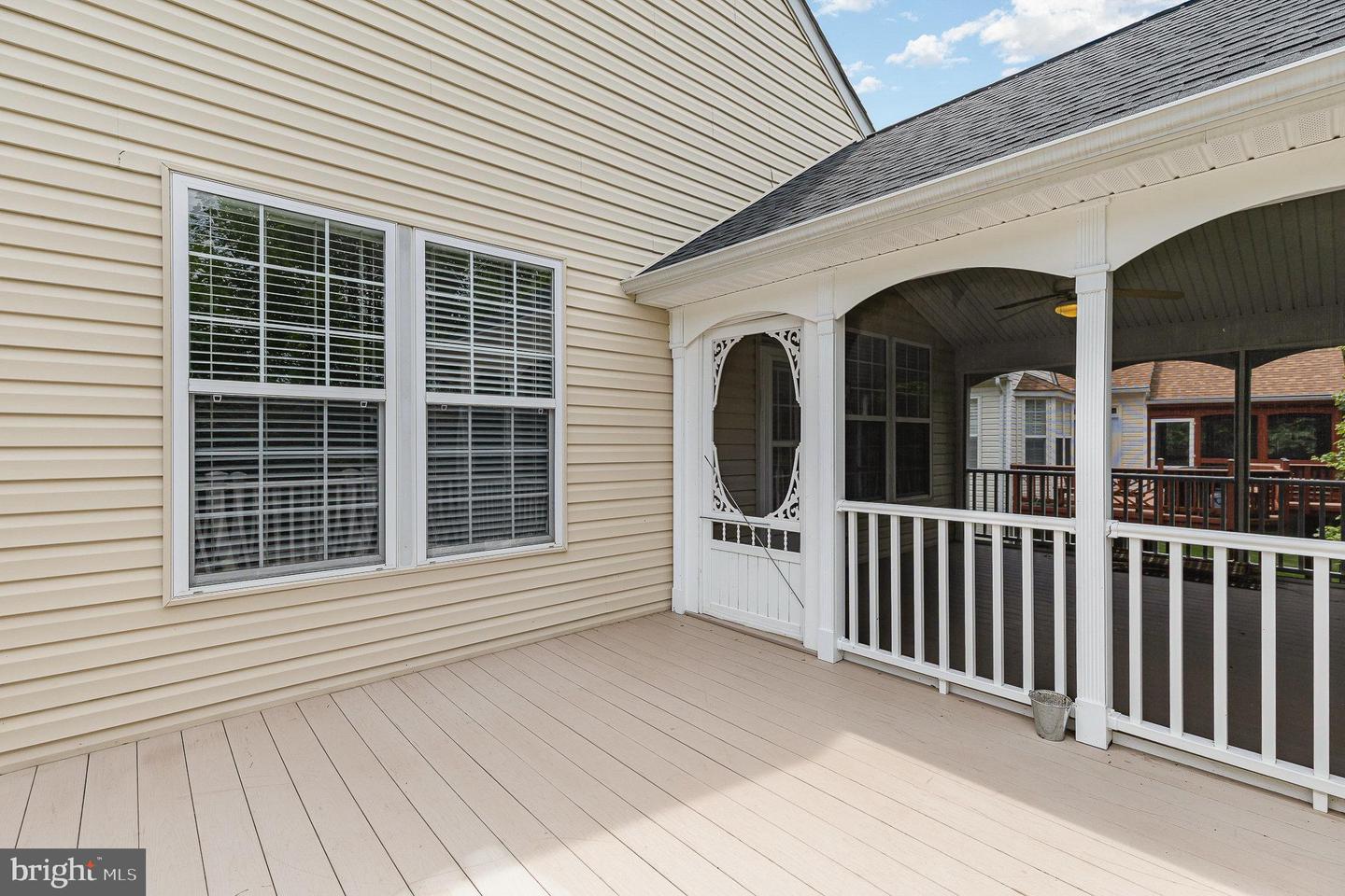 3839 MULBERRY POINT CT, DUMFRIES, Virginia 22025, 4 Bedrooms Bedrooms, 7 Rooms Rooms,3 BathroomsBathrooms,Residential,For sale,3839 MULBERRY POINT CT,VAPW2095490 MLS # VAPW2095490