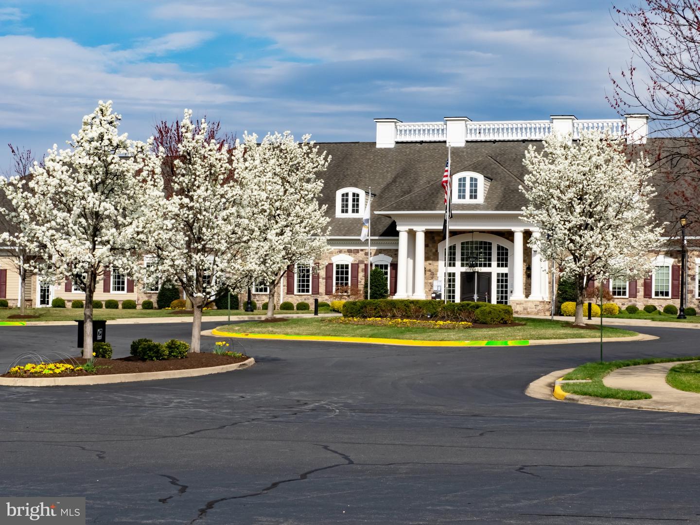 3839 MULBERRY POINT CT, DUMFRIES, Virginia 22025, 4 Bedrooms Bedrooms, 7 Rooms Rooms,3 BathroomsBathrooms,Residential,For sale,3839 MULBERRY POINT CT,VAPW2095490 MLS # VAPW2095490