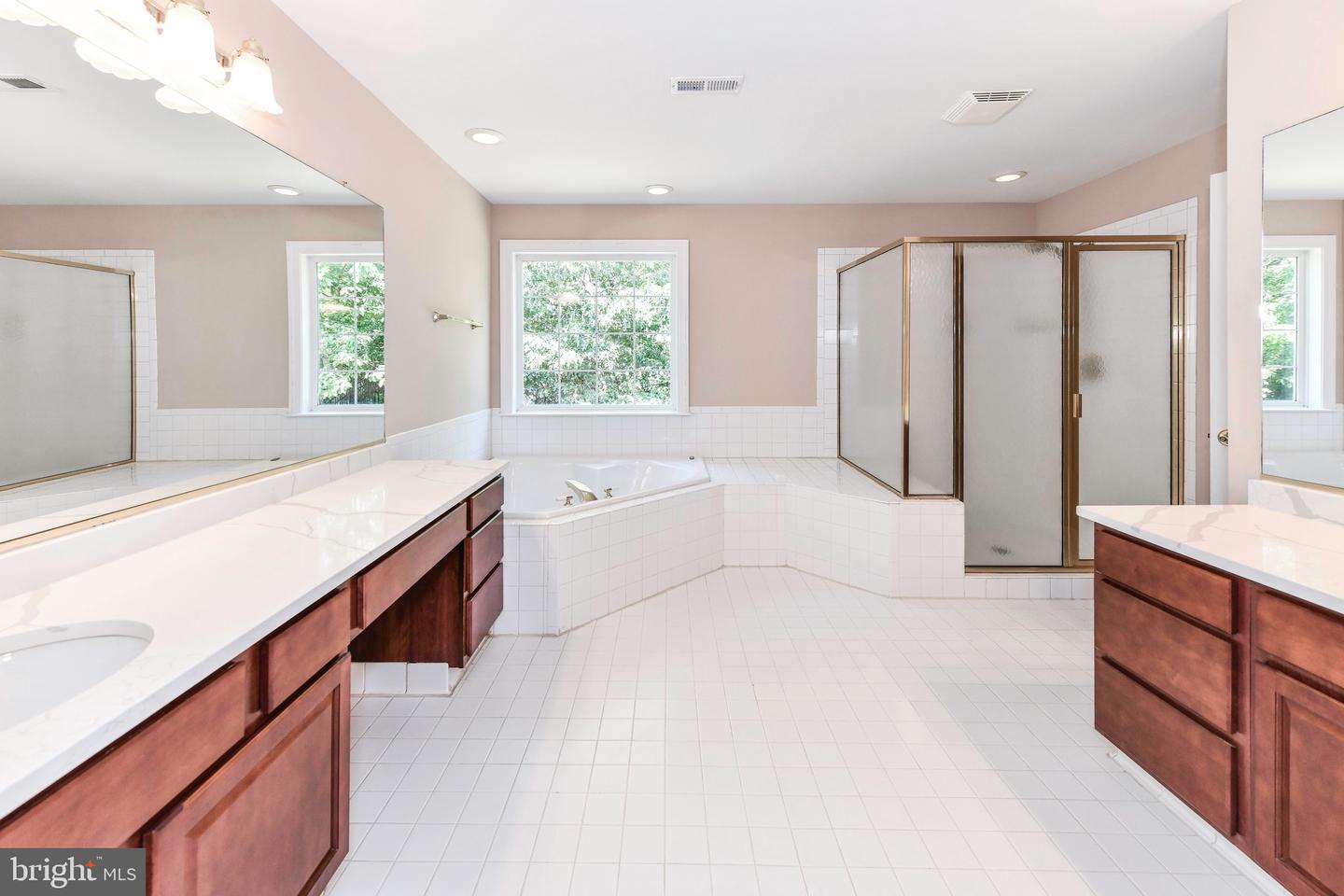 53 BROOKE CREST LN, STAFFORD, Virginia 22554, 5 Bedrooms Bedrooms, ,4 BathroomsBathrooms,Residential,For sale,53 BROOKE CREST LN,VAST2039182 MLS # VAST2039182
