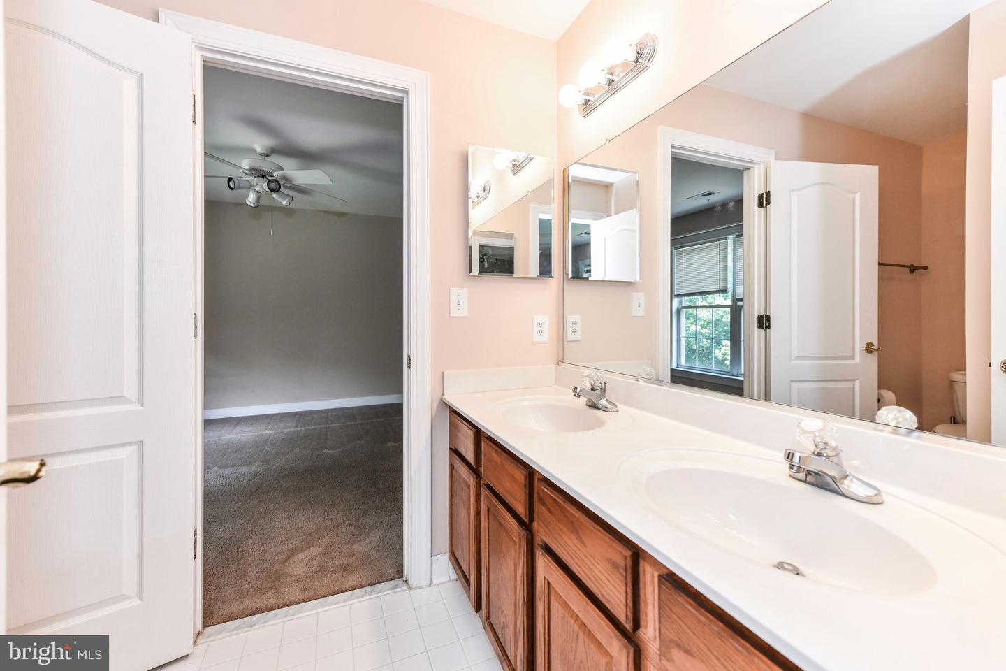 53 BROOKE CREST LN, STAFFORD, Virginia 22554, 5 Bedrooms Bedrooms, ,4 BathroomsBathrooms,Residential,For sale,53 BROOKE CREST LN,VAST2039182 MLS # VAST2039182