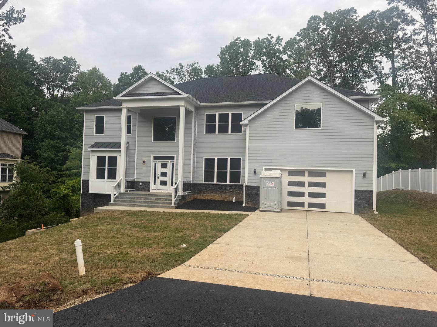 7215 ORIOLE AVE, SPRINGFIELD, Virginia 22150, 6 Bedrooms Bedrooms, ,5 BathroomsBathrooms,Residential,For sale,7215 ORIOLE AVE,VAFX2244846 MLS # VAFX2244846
