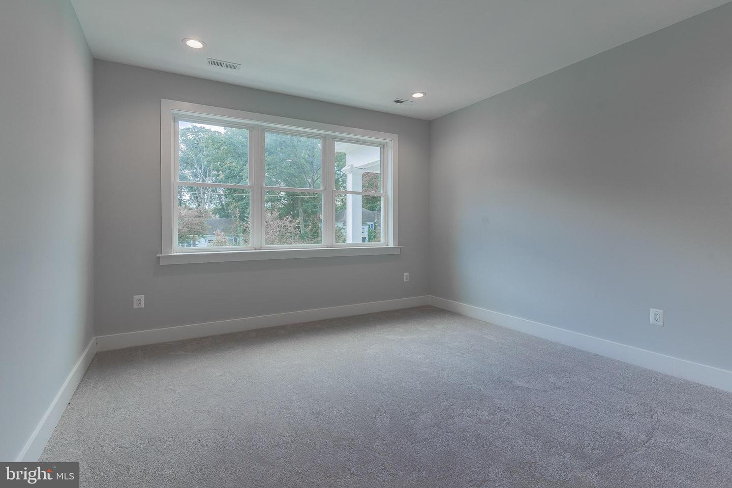 7215 ORIOLE AVE, SPRINGFIELD, Virginia 22150, 6 Bedrooms Bedrooms, ,5 BathroomsBathrooms,Residential,For sale,7215 ORIOLE AVE,VAFX2244846 MLS # VAFX2244846