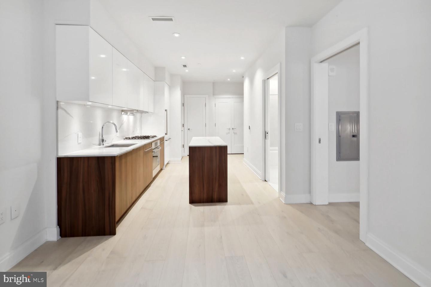 1427 RHODE ISLAND AVE NW #202, WASHINGTON, District Of Columbia 20005, 1 Bedroom Bedrooms, ,1 BathroomBathrooms,Residential,For sale,1427 RHODE ISLAND AVE NW #202,DCDC2203682 MLS # DCDC2203682