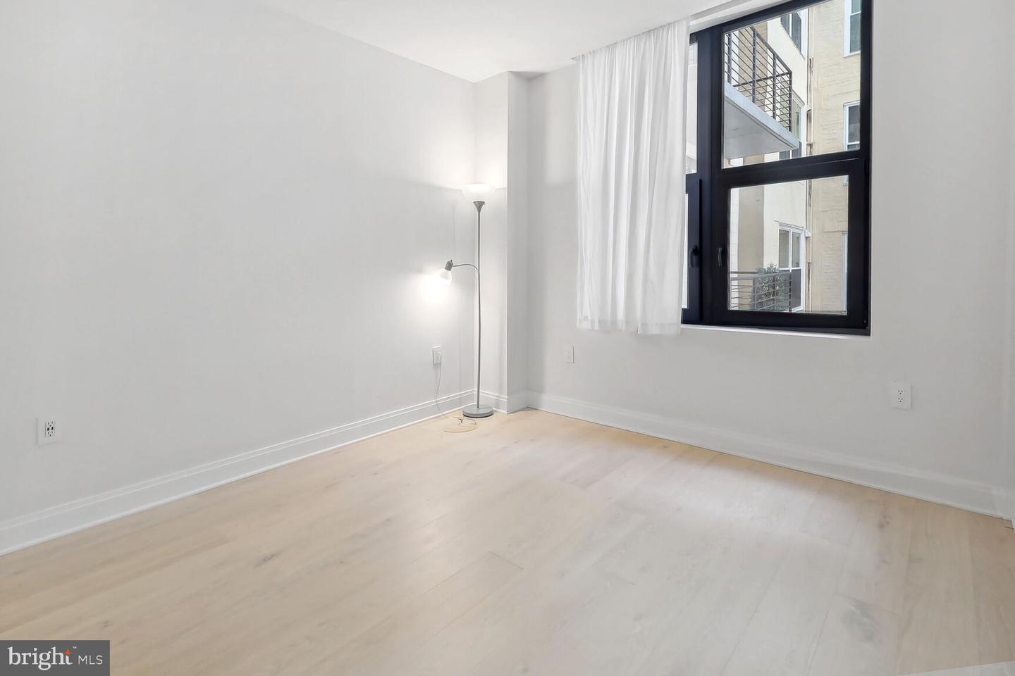 1427 RHODE ISLAND AVE NW #202, WASHINGTON, District Of Columbia 20005, 1 Bedroom Bedrooms, ,1 BathroomBathrooms,Residential,For sale,1427 RHODE ISLAND AVE NW #202,DCDC2203682 MLS # DCDC2203682