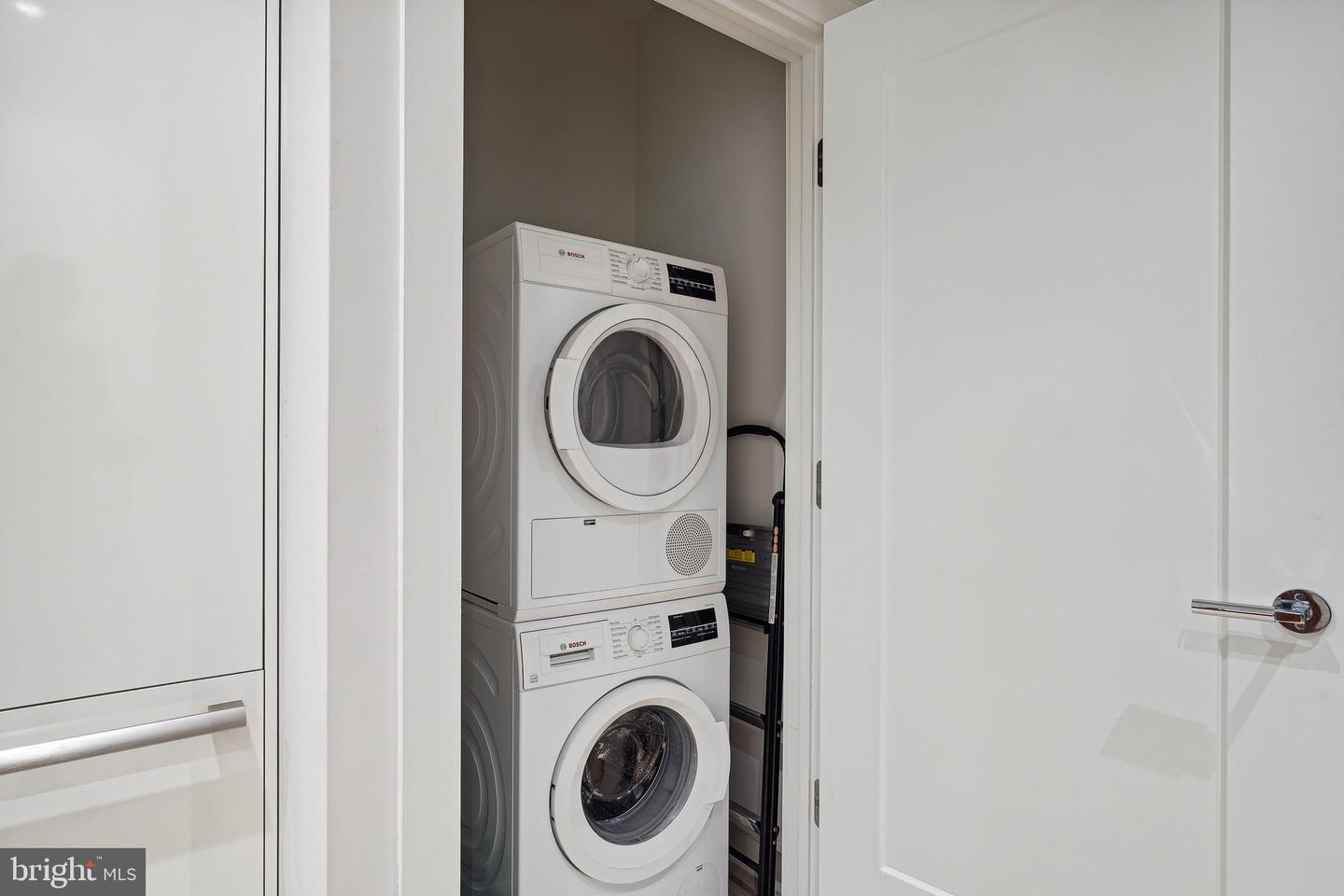 1427 RHODE ISLAND AVE NW #202, WASHINGTON, District Of Columbia 20005, 1 Bedroom Bedrooms, ,1 BathroomBathrooms,Residential,For sale,1427 RHODE ISLAND AVE NW #202,DCDC2203682 MLS # DCDC2203682