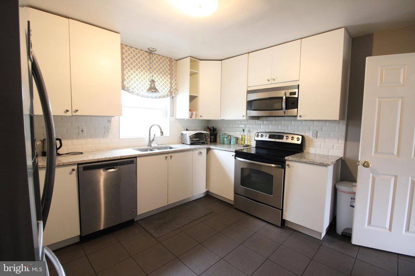 4401 JACKSON PL, ALEXANDRIA, Virginia 22309, 4 Bedrooms Bedrooms, ,3 BathroomsBathrooms,Residential,For sale,4401 JACKSON PL,VAFX2244856 MLS # VAFX2244856