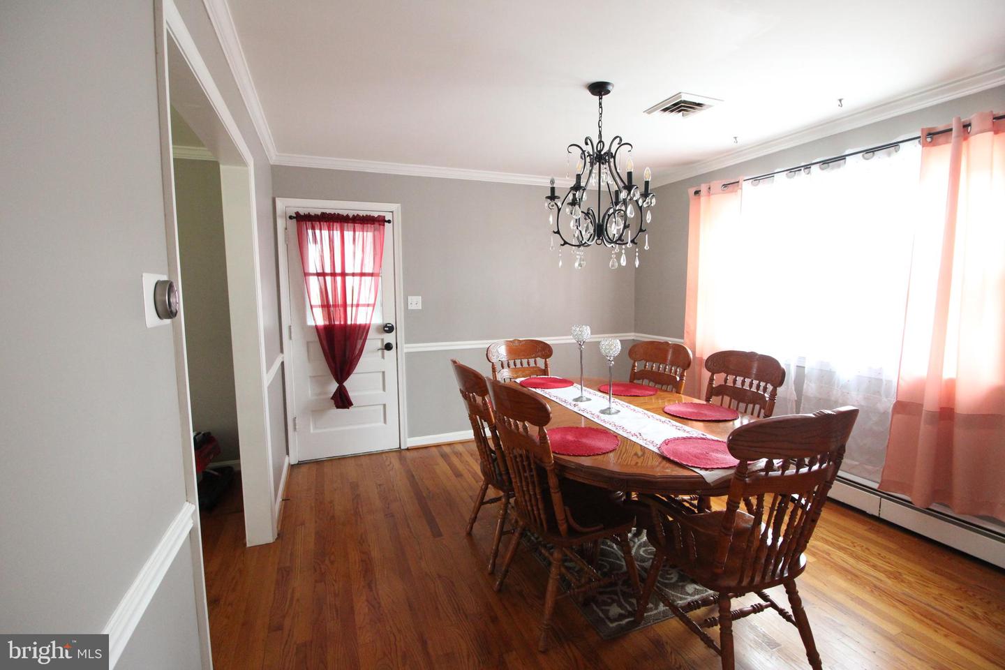 4401 JACKSON PL, ALEXANDRIA, Virginia 22309, 4 Bedrooms Bedrooms, ,3 BathroomsBathrooms,Residential,For sale,4401 JACKSON PL,VAFX2244856 MLS # VAFX2244856