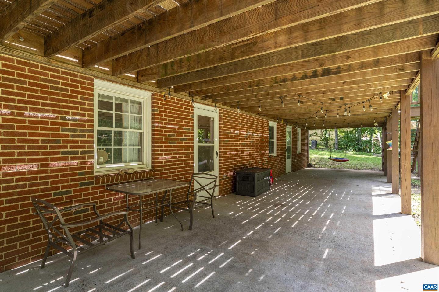 646 MILLER SCHOOL RD, CROZET, Virginia 22903, 4 Bedrooms Bedrooms, ,2 BathroomsBathrooms,Residential,For sale,646 MILLER SCHOOL RD,665113 MLS # 665113