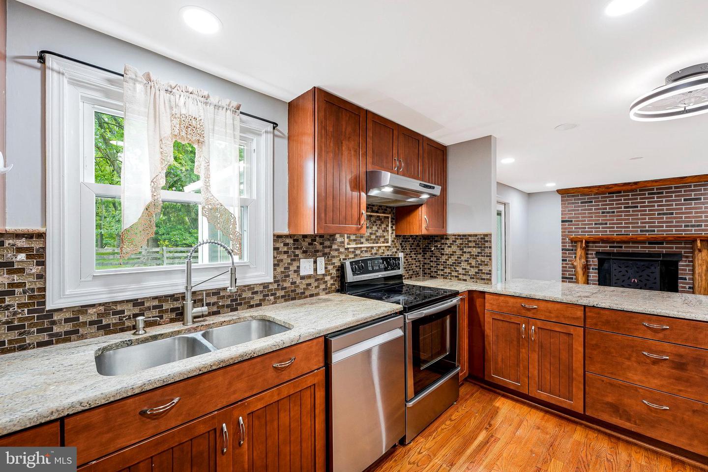 3414 TYBURN TREE CT, HERNDON, Virginia 20171, 4 Bedrooms Bedrooms, ,2 BathroomsBathrooms,Residential,For sale,3414 TYBURN TREE CT,VAFX2244470 MLS # VAFX2244470