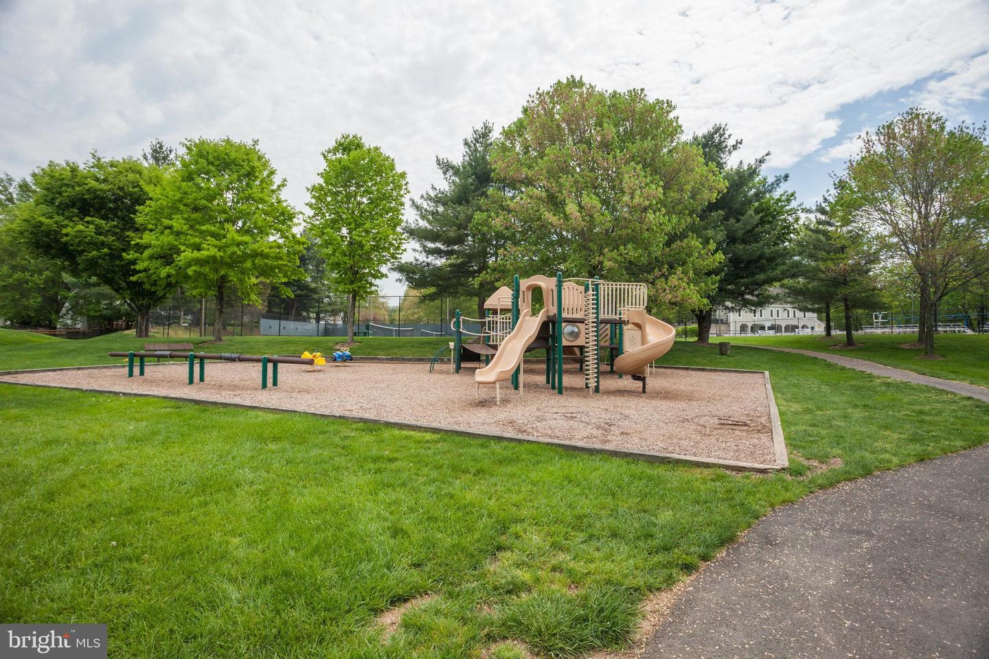 3414 TYBURN TREE CT, HERNDON, Virginia 20171, 4 Bedrooms Bedrooms, ,2 BathroomsBathrooms,Residential,For sale,3414 TYBURN TREE CT,VAFX2244470 MLS # VAFX2244470