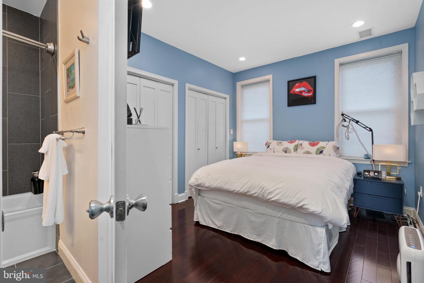 1345 PENNSYLVANIA AVE SE #6, WASHINGTON, District Of Columbia 20003, 2 Bedrooms Bedrooms, ,2 BathroomsBathrooms,Residential,For sale,1345 PENNSYLVANIA AVE SE #6,DCDC2203540 MLS # DCDC2203540