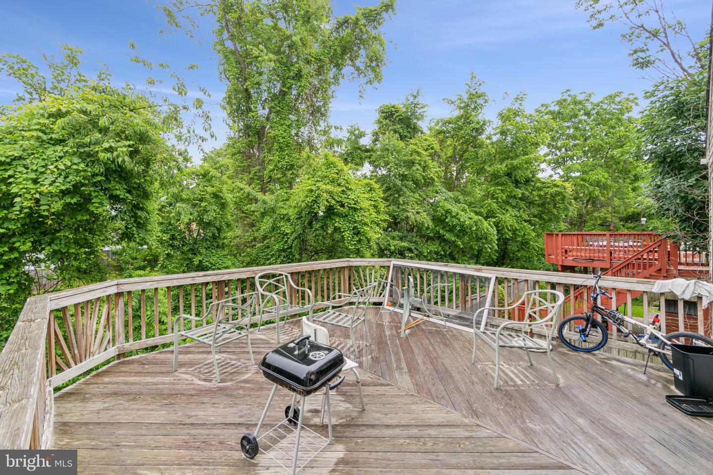 6002 HONNICUT DR, CENTREVILLE, Virginia 20121, 4 Bedrooms Bedrooms, ,3 BathroomsBathrooms,Residential,For sale,6002 HONNICUT DR,VAFX2244702 MLS # VAFX2244702