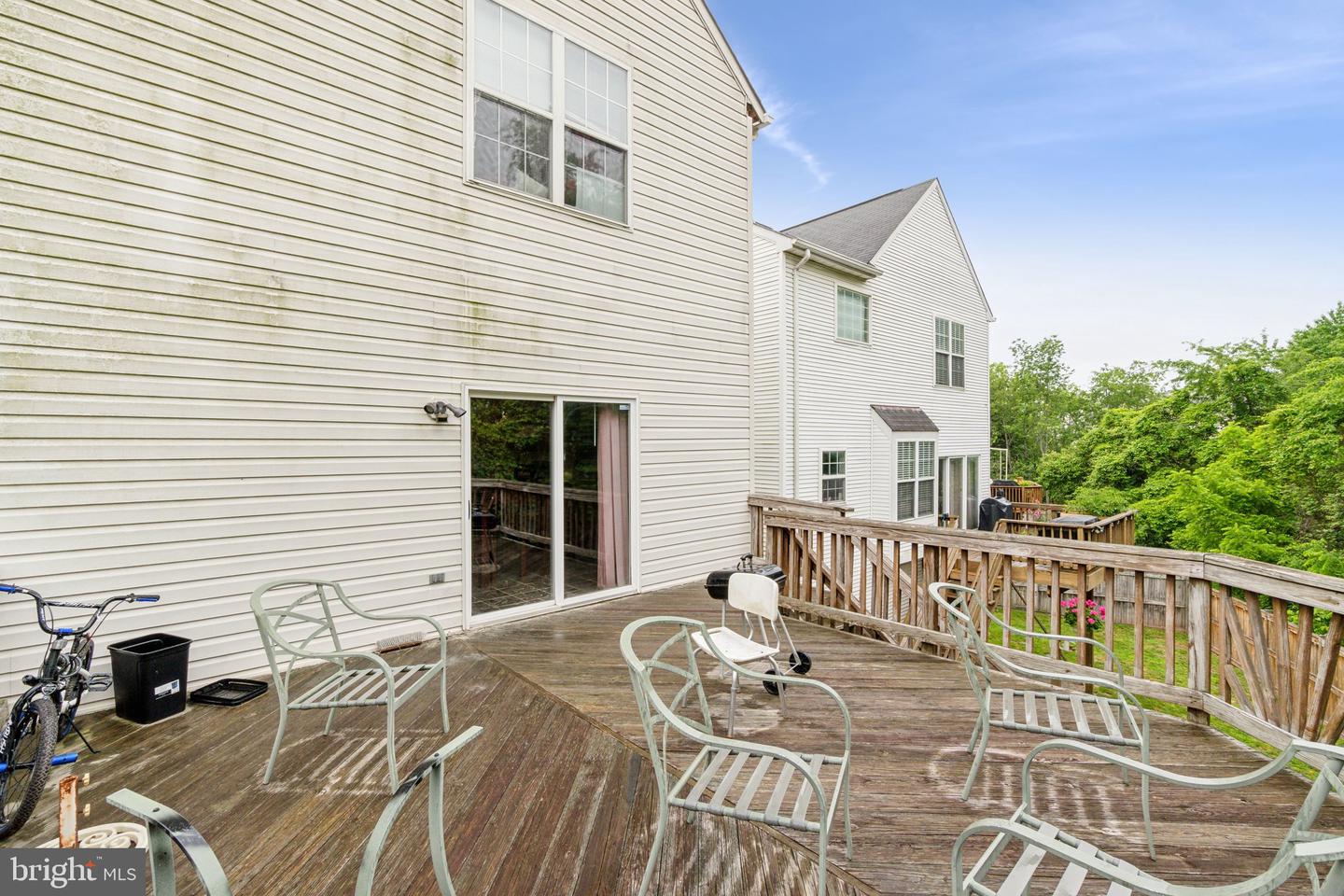 6002 HONNICUT DR, CENTREVILLE, Virginia 20121, 4 Bedrooms Bedrooms, ,3 BathroomsBathrooms,Residential,For sale,6002 HONNICUT DR,VAFX2244702 MLS # VAFX2244702