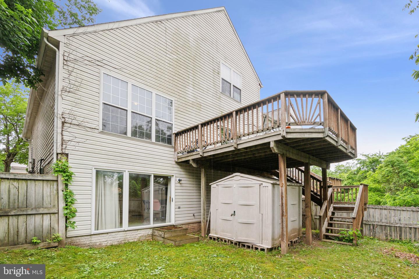6002 HONNICUT DR, CENTREVILLE, Virginia 20121, 4 Bedrooms Bedrooms, ,3 BathroomsBathrooms,Residential,For sale,6002 HONNICUT DR,VAFX2244702 MLS # VAFX2244702