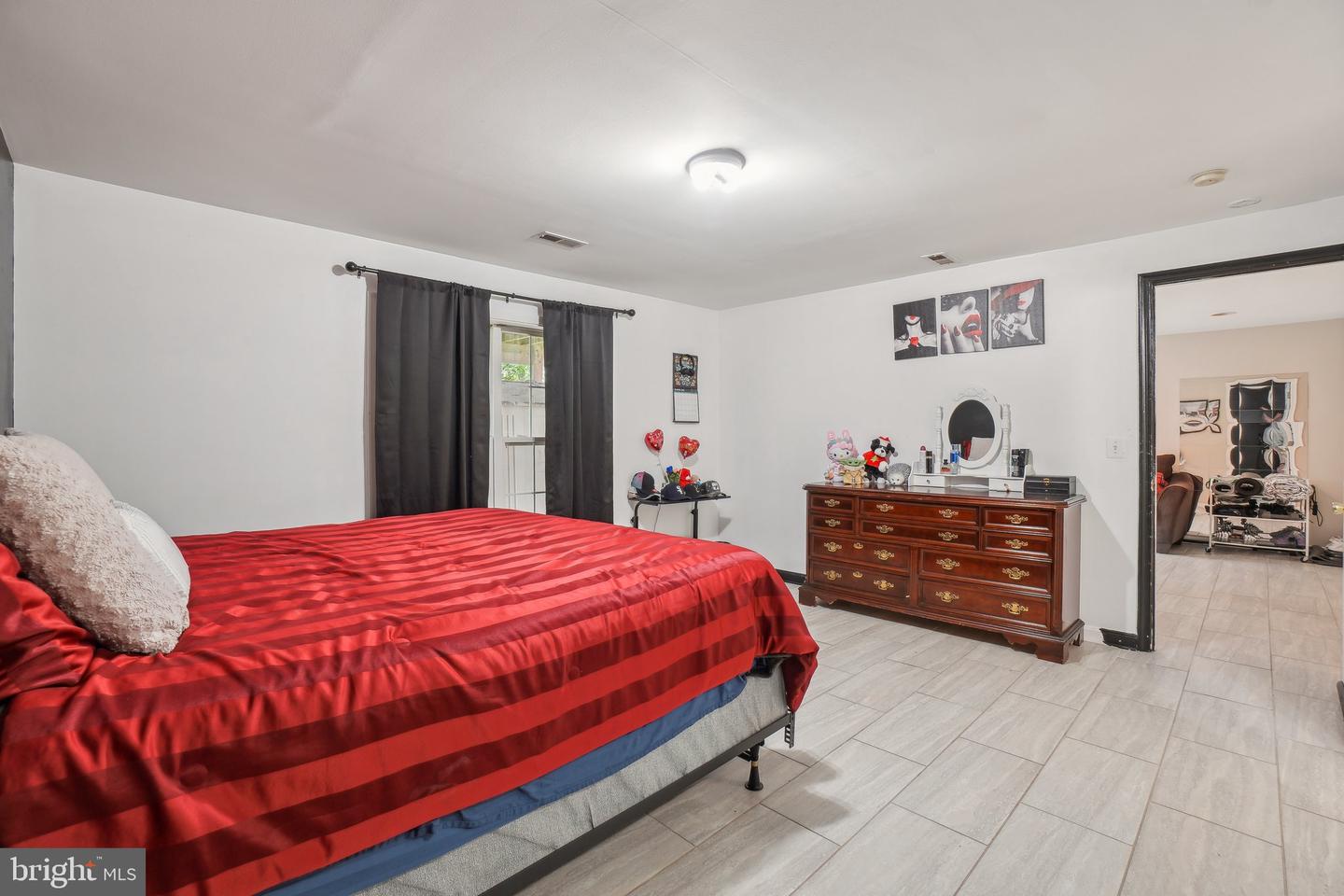 6002 HONNICUT DR, CENTREVILLE, Virginia 20121, 4 Bedrooms Bedrooms, ,3 BathroomsBathrooms,Residential,For sale,6002 HONNICUT DR,VAFX2244702 MLS # VAFX2244702