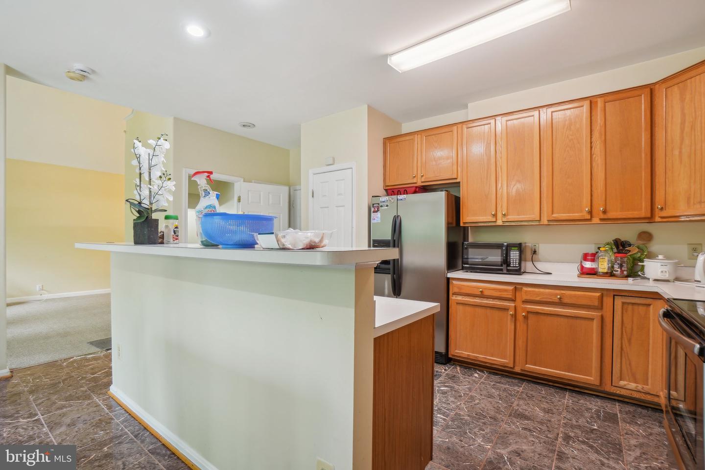 6002 HONNICUT DR, CENTREVILLE, Virginia 20121, 4 Bedrooms Bedrooms, ,3 BathroomsBathrooms,Residential,For sale,6002 HONNICUT DR,VAFX2244702 MLS # VAFX2244702