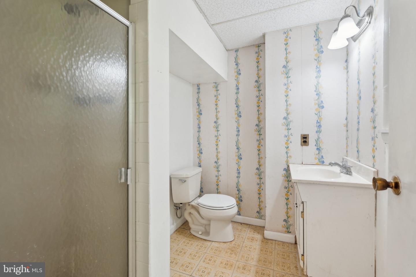 8709 BARNETT ST, MANASSAS, Virginia 20110, 4 Bedrooms Bedrooms, ,3 BathroomsBathrooms,Residential,For sale,8709 BARNETT ST,VAMN2008442 MLS # VAMN2008442
