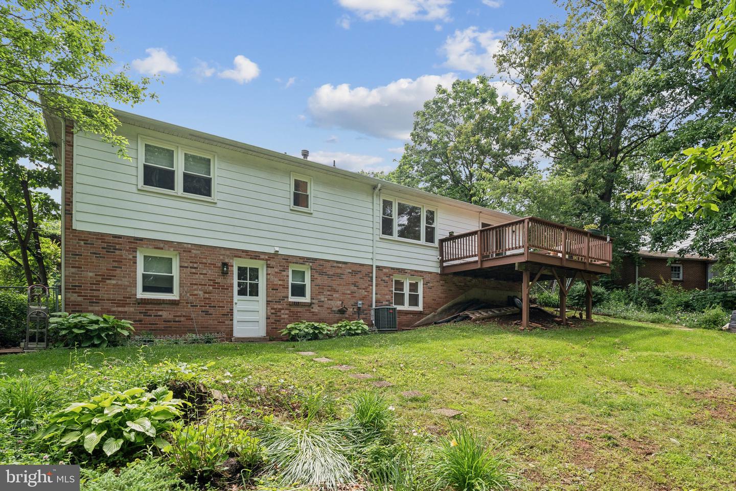 8709 BARNETT ST, MANASSAS, Virginia 20110, 4 Bedrooms Bedrooms, ,3 BathroomsBathrooms,Residential,For sale,8709 BARNETT ST,VAMN2008442 MLS # VAMN2008442