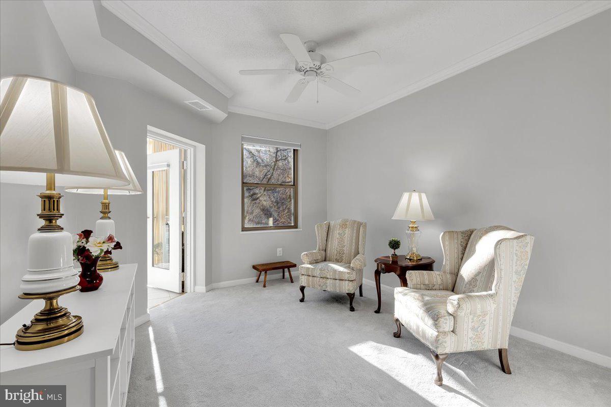 19400 LANSDOWNE WOODS BLVD #110, LEESBURG, Virginia 20176, 2 Bedrooms Bedrooms, ,2 BathroomsBathrooms,Residential,For sale,19400 LANSDOWNE WOODS BLVD #110,VALO2098550 MLS # VALO2098550