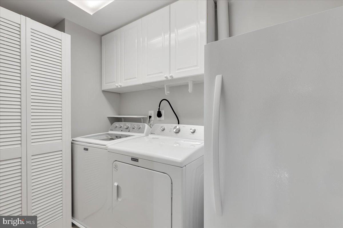 19400 LANSDOWNE WOODS BLVD #110, LEESBURG, Virginia 20176, 2 Bedrooms Bedrooms, ,2 BathroomsBathrooms,Residential,For sale,19400 LANSDOWNE WOODS BLVD #110,VALO2098550 MLS # VALO2098550