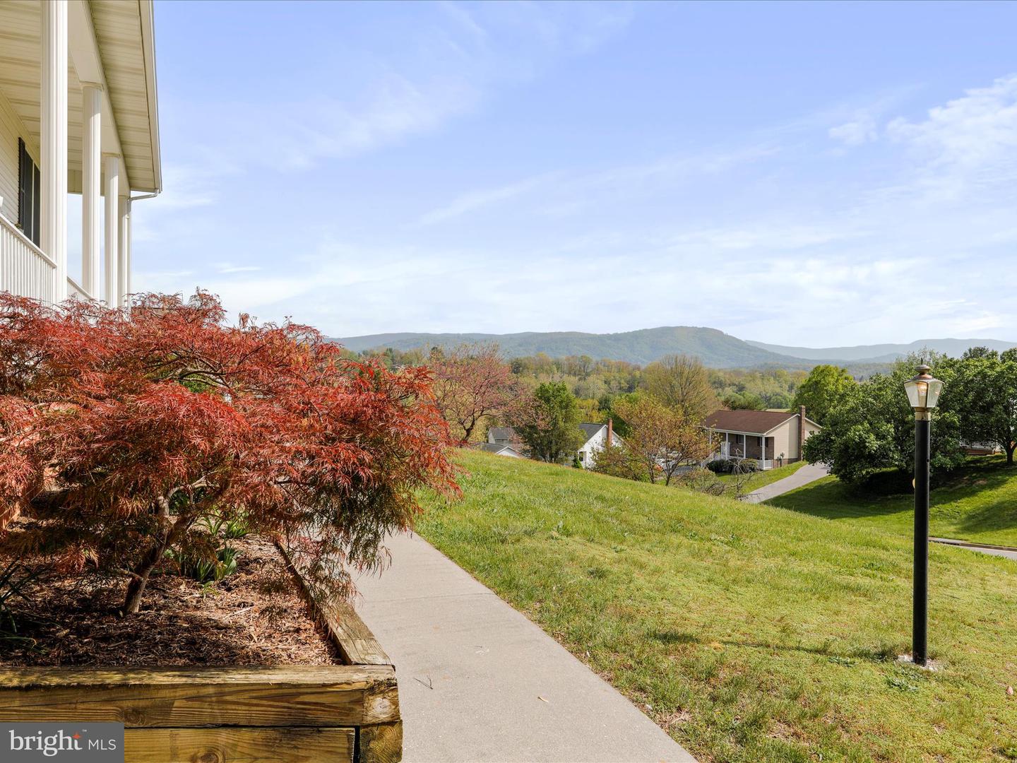 1204 S FORK DR, FRONT ROYAL, Virginia 22630, 4 Bedrooms Bedrooms, ,2 BathroomsBathrooms,Residential,For sale,1204 S FORK DR,VAWR2011354 MLS # VAWR2011354