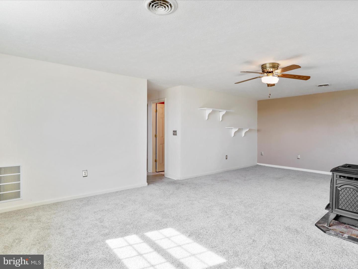1204 S FORK DR, FRONT ROYAL, Virginia 22630, 4 Bedrooms Bedrooms, ,2 BathroomsBathrooms,Residential,For sale,1204 S FORK DR,VAWR2011354 MLS # VAWR2011354