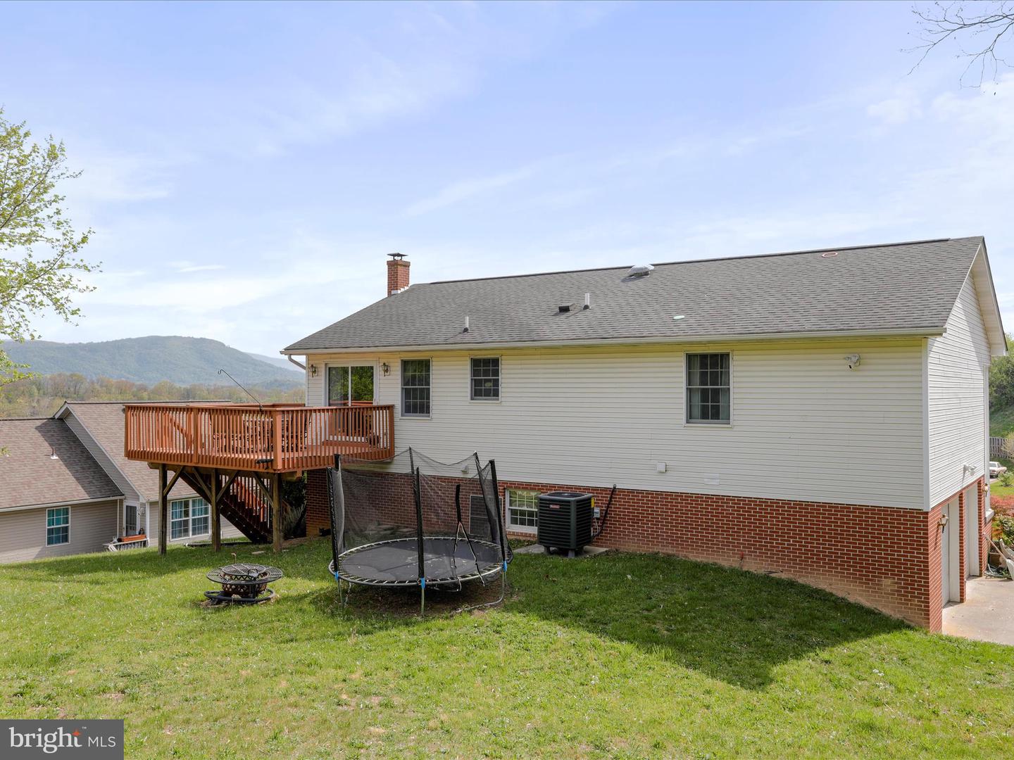 1204 S FORK DR, FRONT ROYAL, Virginia 22630, 4 Bedrooms Bedrooms, ,2 BathroomsBathrooms,Residential,For sale,1204 S FORK DR,VAWR2011354 MLS # VAWR2011354