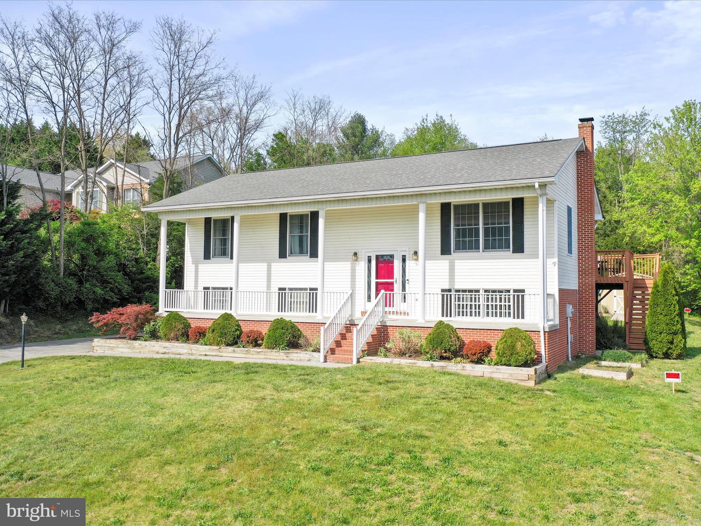 1204 S FORK DR, FRONT ROYAL, Virginia 22630, 4 Bedrooms Bedrooms, ,2 BathroomsBathrooms,Residential,For sale,1204 S FORK DR,VAWR2011354 MLS # VAWR2011354