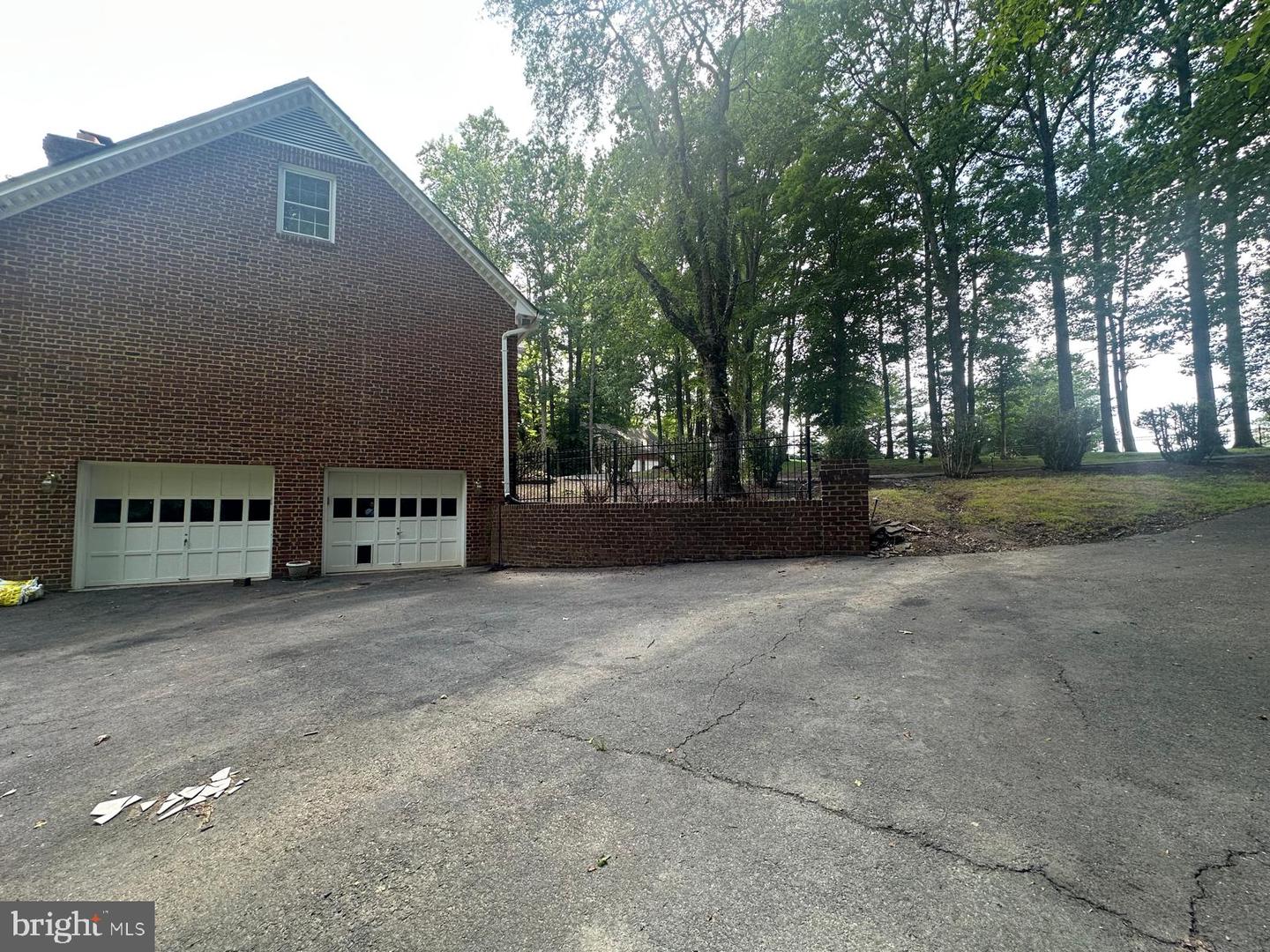 7615 KINCHELOE RD, CLIFTON, Virginia 20124, 6 Bedrooms Bedrooms, ,5 BathroomsBathrooms,Residential,For sale,7615 KINCHELOE RD,VAFX2244692 MLS # VAFX2244692