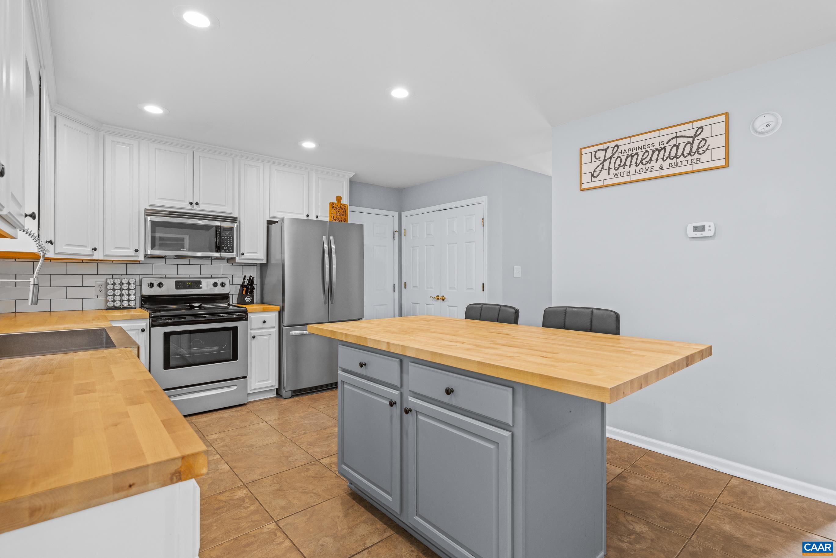 20 ZEPHYR RD, PALMYRA, Virginia 22963, 4 Bedrooms Bedrooms, ,2 BathroomsBathrooms,Residential,20 ZEPHYR RD,652794 MLS # 652794