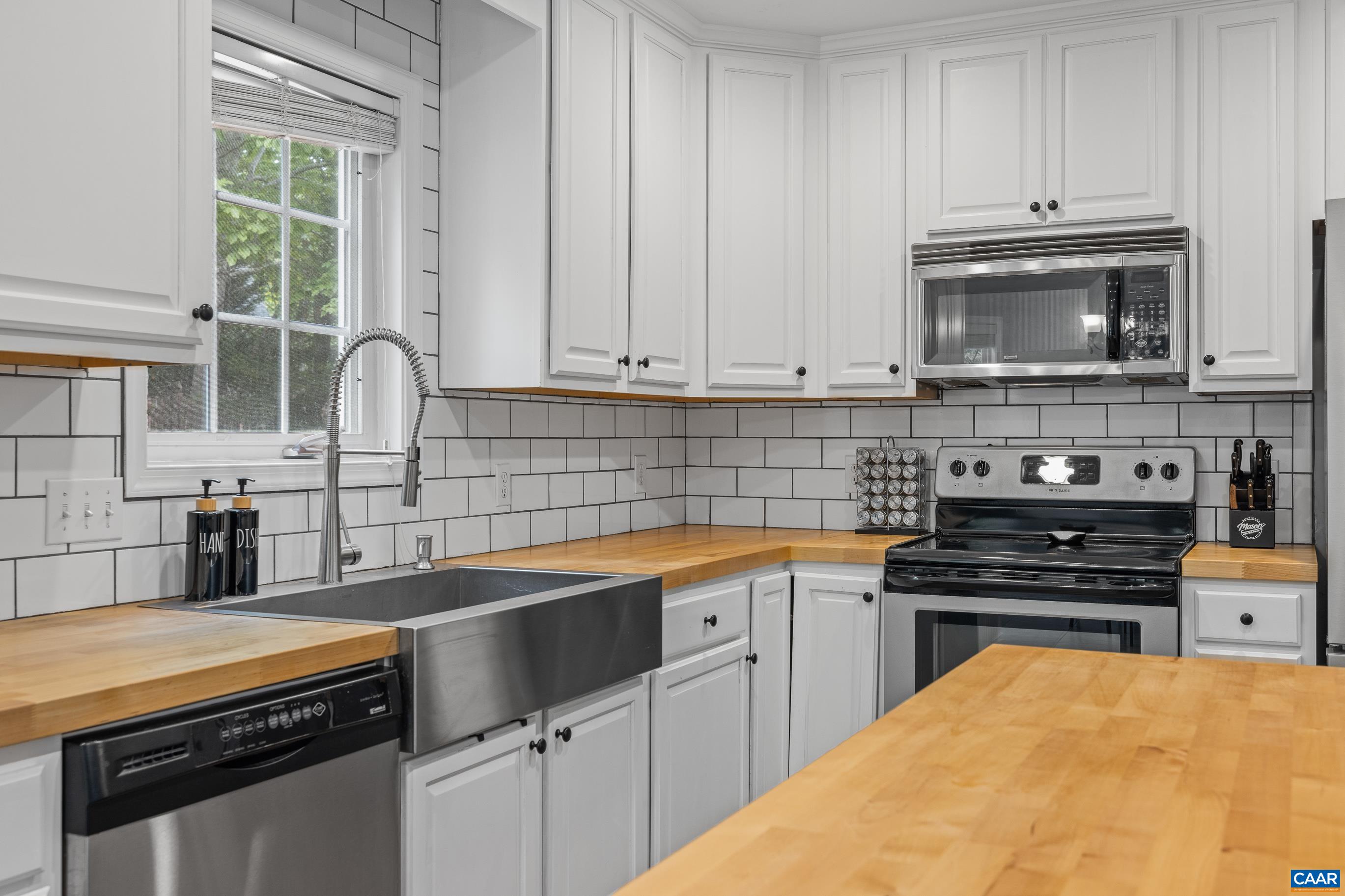 20 ZEPHYR RD, PALMYRA, Virginia 22963, 4 Bedrooms Bedrooms, ,2 BathroomsBathrooms,Residential,20 ZEPHYR RD,652794 MLS # 652794