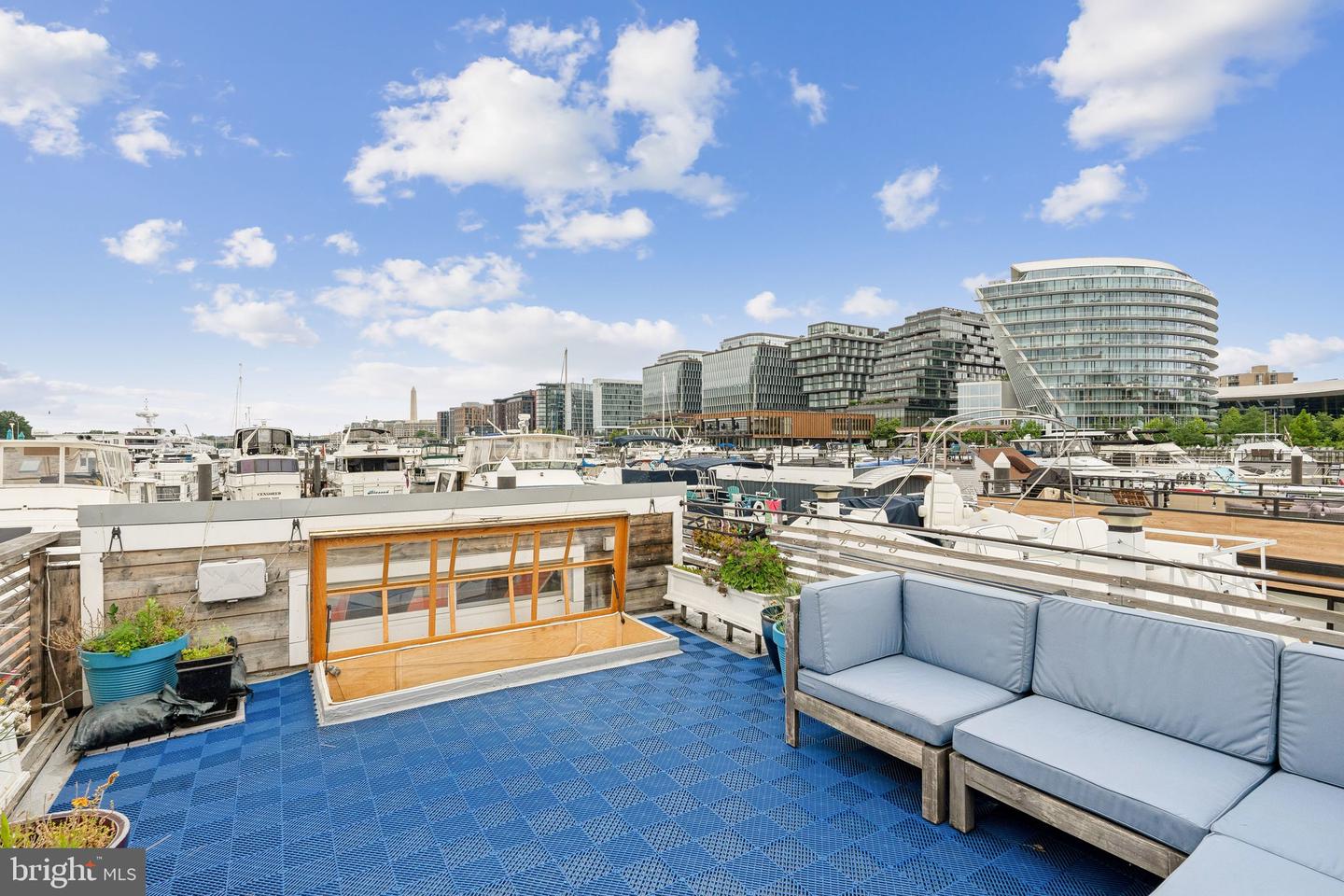650 WHARF ST SW #Y-30, WASHINGTON, District Of Columbia 20024, 1 Bedroom Bedrooms, ,1 BathroomBathrooms,Residential,For sale,650 WHARF ST SW #Y-30,DCDC2203690 MLS # DCDC2203690