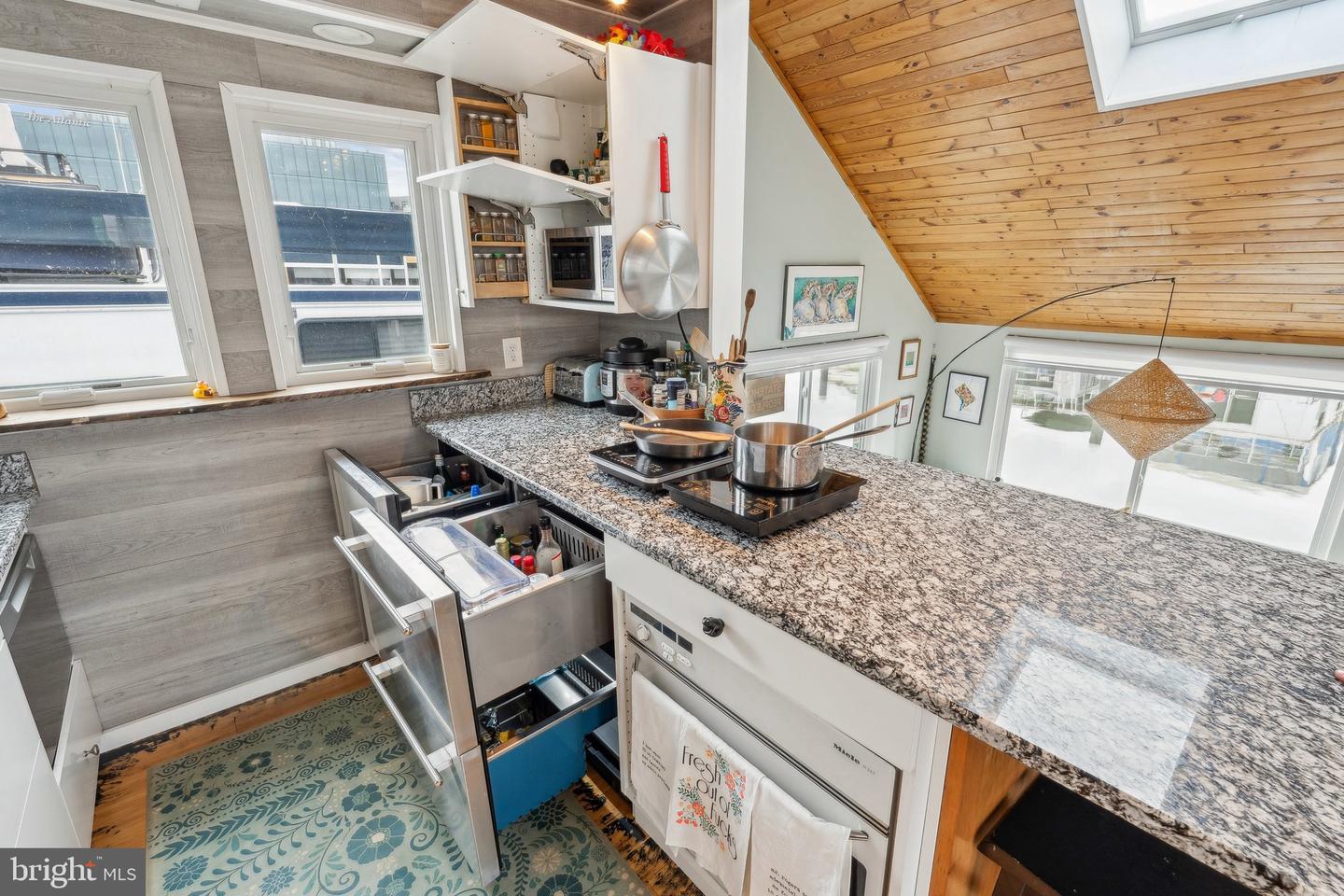 650 WHARF ST SW #Y-30, WASHINGTON, District Of Columbia 20024, 1 Bedroom Bedrooms, ,1 BathroomBathrooms,Residential,For sale,650 WHARF ST SW #Y-30,DCDC2203690 MLS # DCDC2203690